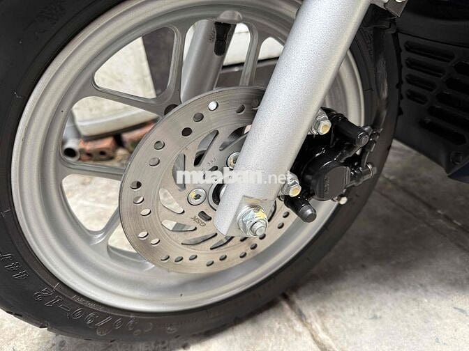BÁN LEADE 2024 XE ĐẸP MÁY ZIN ĐẦY ĐỦ ĐỒ THEO XE