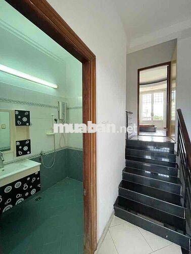 cho thuê nhà đg số 3 khu tên lửa full nội thất giá 25tr