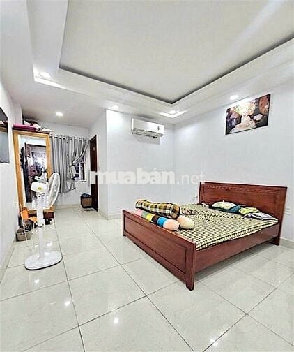 SIÊU PHẨM SÂN BAY- 80M2(4X20) 4 TẦNG - XE HƠI NGỦ NHÀ- VIEW CỰC CHILL.