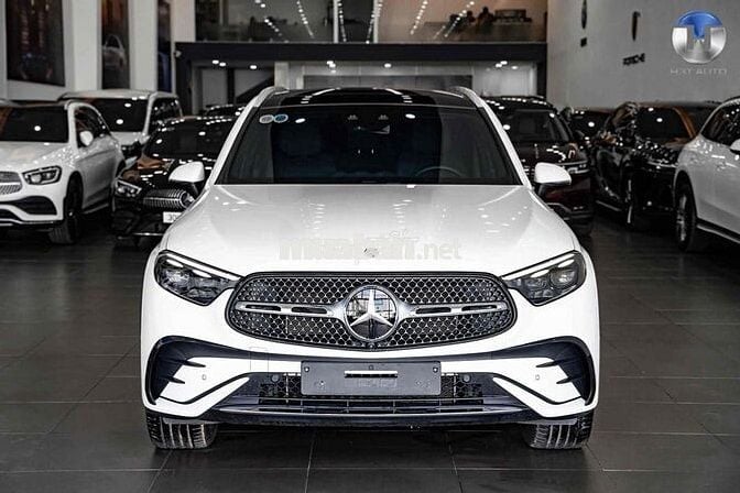 Mercedes Benz GLC 300 4Matic Model 2024 siêu đẹp