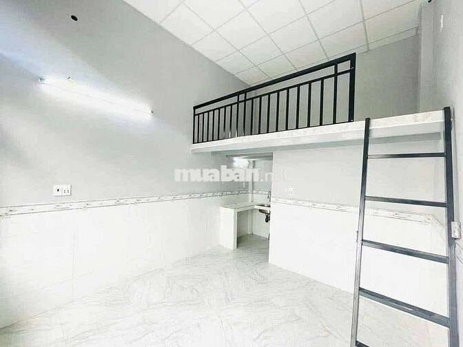 Phòng mới 100% ngay cầu vượt Linh Xuân