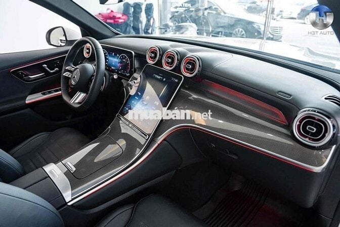 Mercedes Benz GLC 300 4Matic Model 2024 siêu đẹp