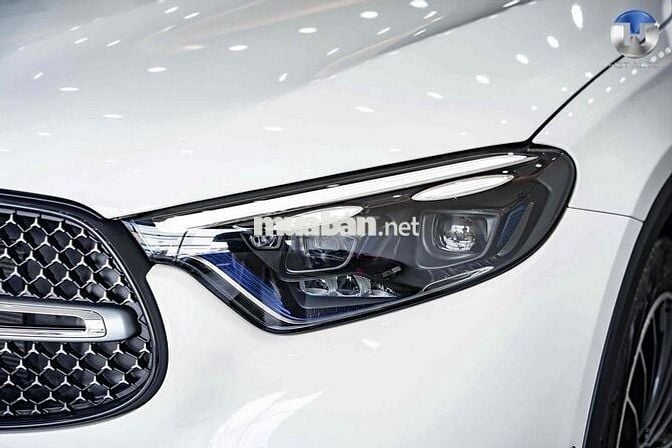 Mercedes Benz GLC 300 4Matic Model 2024 siêu đẹp
