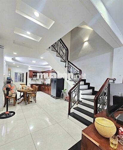 SIÊU PHẨM SÂN BAY- 80M2(4X20) 4 TẦNG - XE HƠI NGỦ NHÀ- VIEW CỰC CHILL.
