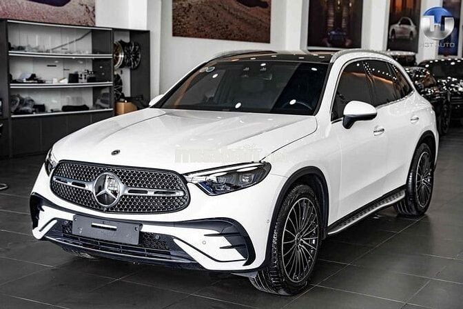 Mercedes Benz GLC 300 4Matic Model 2024 siêu đẹp