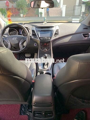 Hyundai Elantra 2014 1.8 AT - 979999 km