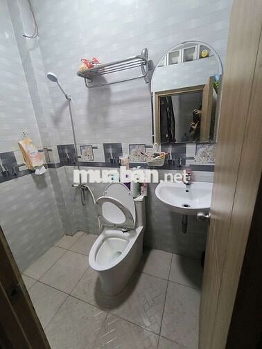 Cho thuê mặt bằng mặt tiền Kim Sơn, Quận 7