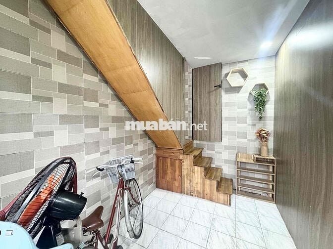 Nhà Nguyên Căn Diện Tích Dụng 60m2 Có Ban Công FullNT Trống Sẵn