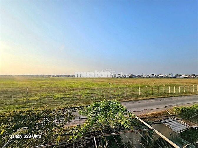 SIÊU PHẨM SÂN BAY- 80M2(4X20) 4 TẦNG - XE HƠI NGỦ NHÀ- VIEW CỰC CHILL.
