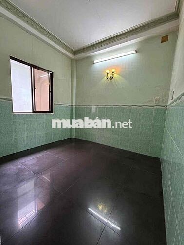 Cho thuê nhà nguyên căn mặt tiền phường 10 Q6