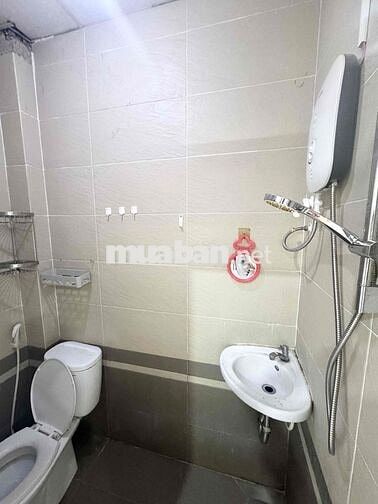Nhà Nguyên Căn Diện Tích Dụng 60m2 Có Ban Công FullNT Trống Sẵn