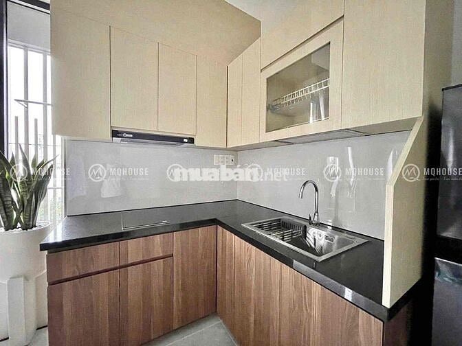 Cho thuê căn hộ ban công full nội thất Nguyễn Thị Minh Khai Quận 1