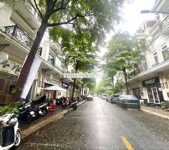 Bán nhà mặt phố CityLank, P7 GV, 4 tầng, 5x18 Giá 20.6 tỷ còn bớt