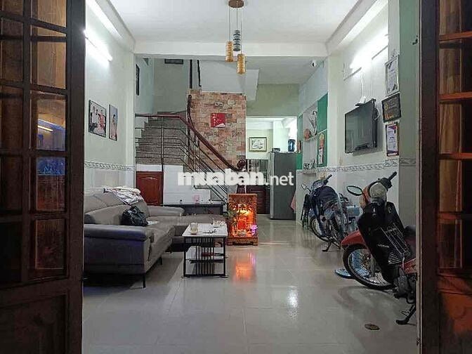 Nhà Xe Hơi De dô nhà - Phạm Hùng - 44m2 - 4 tầng - Hoàn Công - chỉ 6ty
