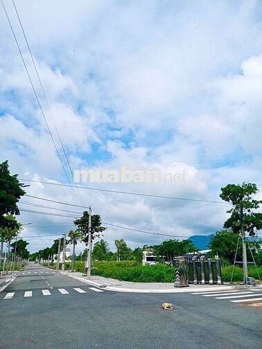 ĐẤT NGỘP GIÁ TỐT - FULL THỔ SỔ RIÊNG - NGAY HÒA LONG BÀ RỊA VŨNG TÀU