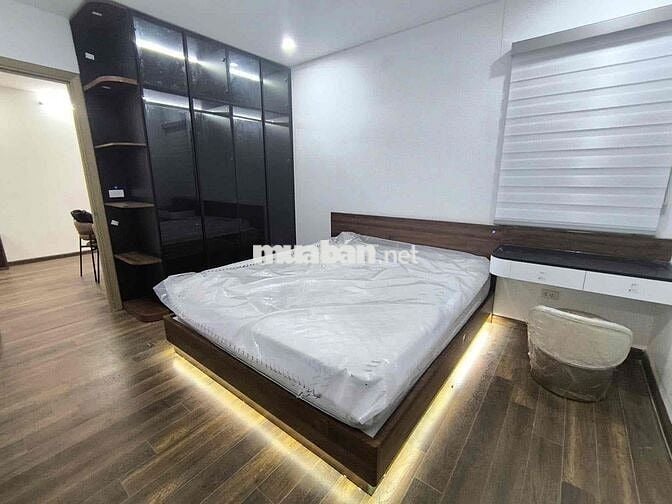 Nhà mới cc giáp nhị 2pn 85m cho thuê