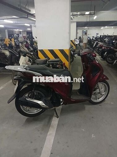 Cần bán xe SH150i