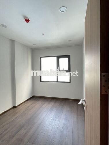 KẸT TIỀN BÁN GẤP CĂN 1 PHÒNG NGỦ 1 tỷ 250 triệu tại Legacy central
