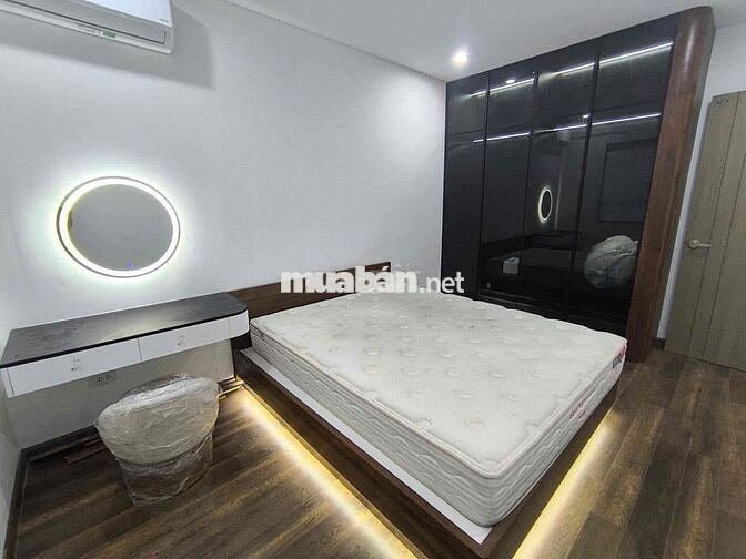 Nhà mới cc giáp nhị 2pn 85m cho thuê