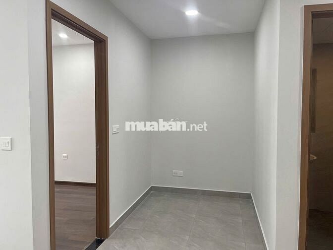 KẸT TIỀN BÁN GẤP CĂN 1 PHÒNG NGỦ 1 tỷ 250 triệu tại Legacy central