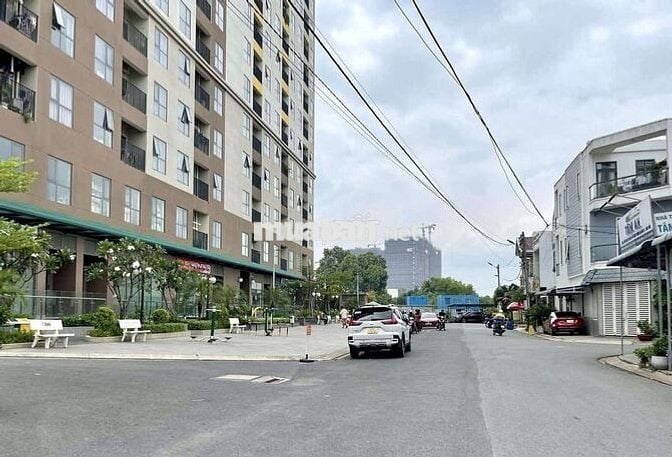 Nhà 2 Tầng Hẻm Xe Hơi Ngay Becone bee Quốc Lộ 1K DT 69m 3PN Hoàn Công