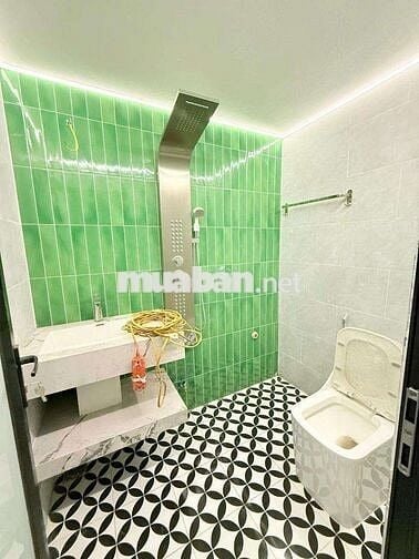 Cho thuê nguyên căn nhà 4 tầng, 4 phòng ngủ , full nội thất