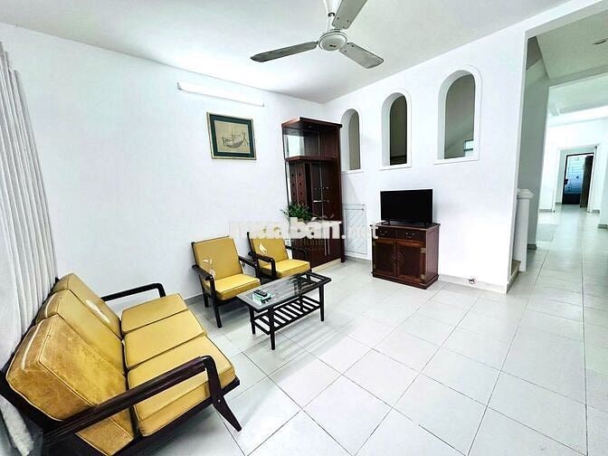 CHO THUÊ NHÀ 3 PHÒNG NGỦ FULL NỘI THẤT BẮC NHA TRANG GIÁ 14 TRIỆU/TH