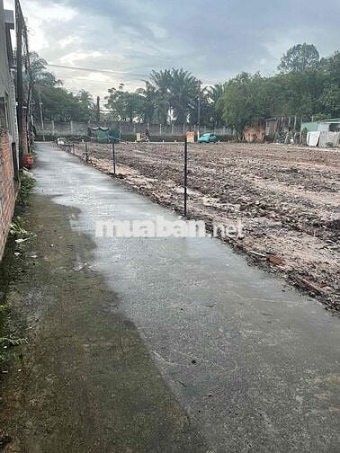 BÁN ĐẤT 1 SẸT NGUYỄN HỮU CẢNH Ô TÔ TỚI ĐẤT ĐƯỜNG 4M