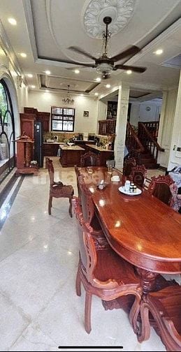 Bán Gấp Biệt Thự 4 Tầng Mặt Tiền Đ Số 23 Khu Nam Thông Quận 7
