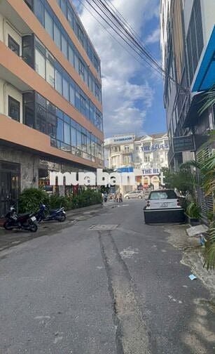 SIÊU PHẨM LÔ GÓC HẺM 8M - PVT ĐỐI DIỆN EMART - TIỆN MỞ VP, KD ĐA NGÀNH