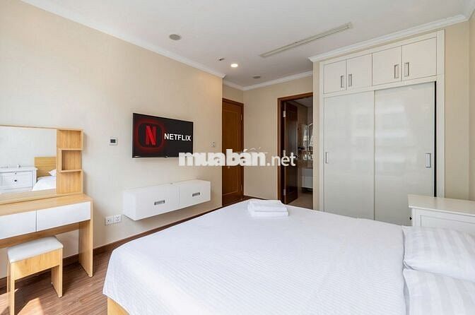 Vinhomes Central Park - Cần cho thuê nhanh căn hộ 2PN Full NT đẹp