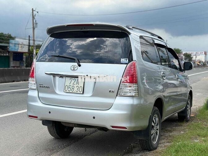 Toyota Innova 2009 G - xe gd máy zin keo chỉ zin