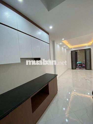 cho thuê nhà mới nguyên căn 4 tầng ở La phù. 7,5tr/tháng