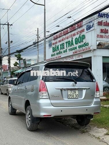 Toyota Innova 2009 G - xe gd máy zin keo chỉ zin