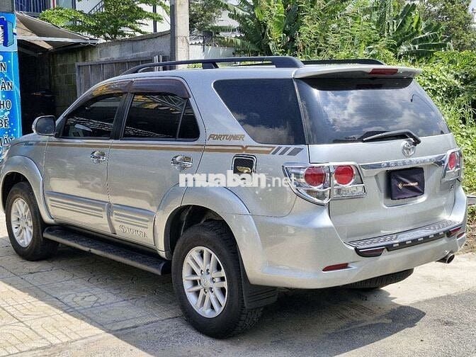 Toyota Fortuner 2013 2.7V 4x2 - 113000 km