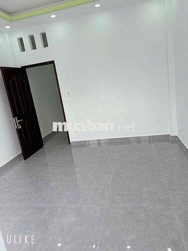 Bán nhà Gò Xoài 3 tầng H xe tải thông .4x13 .3 tầng sân thượng . 4pn