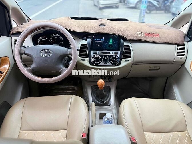 Toyota Innova 2009 G - xe gd máy zin keo chỉ zin