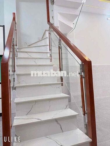 Bán nhà Gò Xoài 3 tầng H xe tải thông .4x13 .3 tầng sân thượng . 4pn