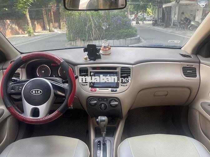 Kia Rio 2009 1.6 AT - 23456 km