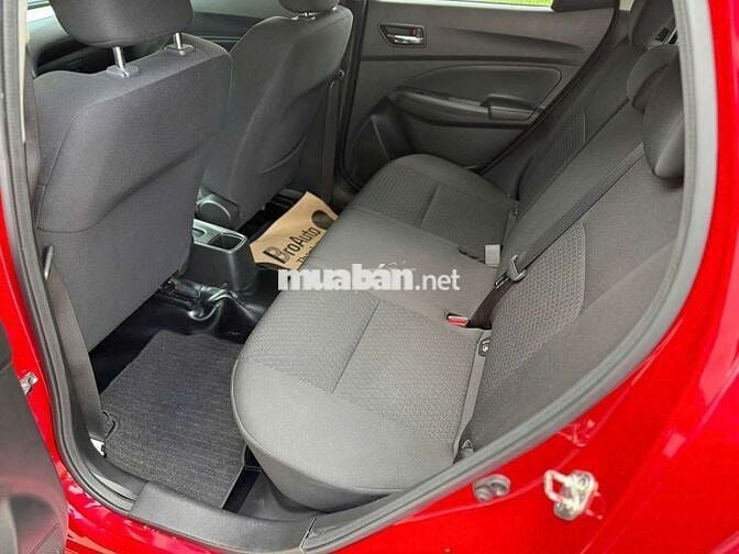 Suzuki Swift 2020 GLX 1.2 AT - 14000 km