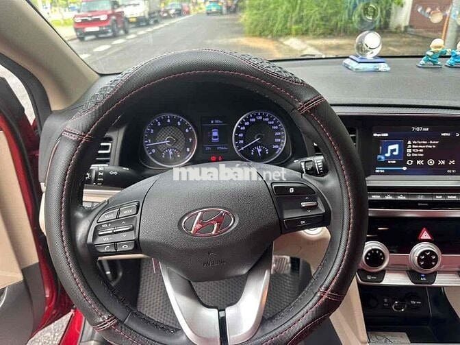 Hyundai Elantra 2019 1.6MT - 37000 km
