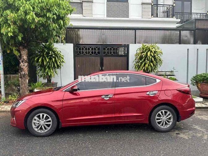Hyundai Elantra 2019 1.6MT - 37000 km