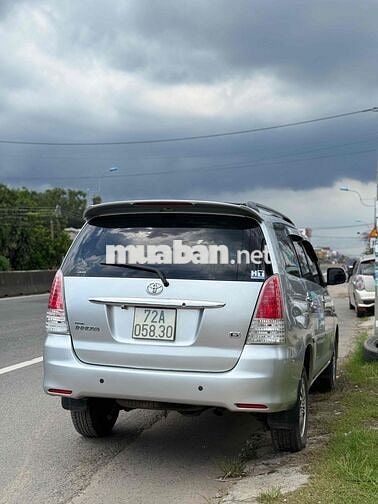 Toyota Innova 2009 G - xe gd máy zin keo chỉ zin