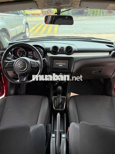 Suzuki Swift 2020 GLX 1.2 AT - 14000 km