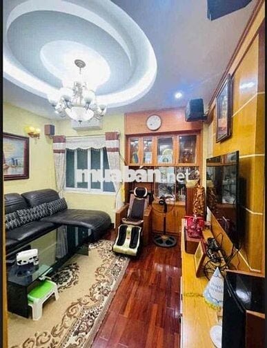 Bán nhà ở Mễ Trì. Oto đỗ cửa Dt: 52m x Mt: 4.5m Phường Từ Liêm