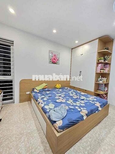 CHUNG CƯ 30t2 Mạc Thái Tổ 75,5m2 3PN 2WC