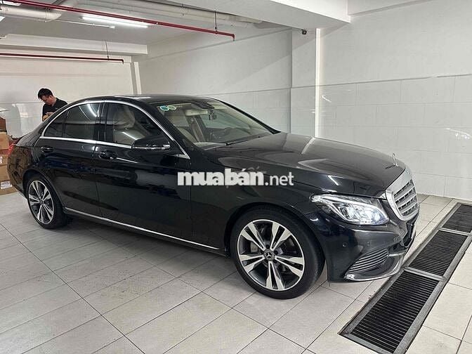 Mercedes Benz C Class 2015 C250 - 75000 km