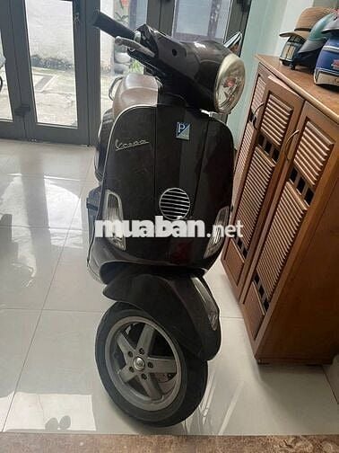 Cần bán xe Vespa LX150 - VN. Chính chủ