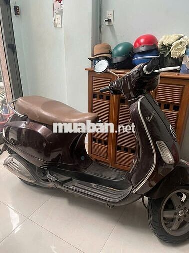 Cần bán xe Vespa LX150 - VN. Chính chủ