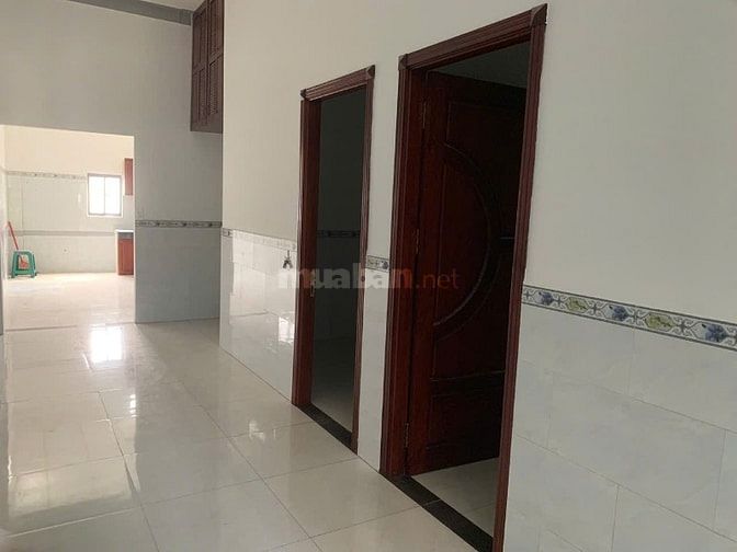 Bán nhà 5x25m, 1 trệt 1 lầu mặt tiền đường nhựa xã Củ Chi. 